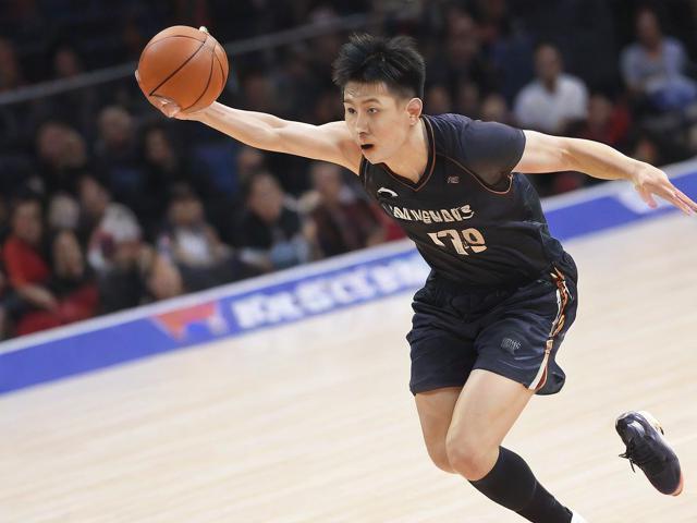 5分钟决胜：最后段比赛激烈拼抢，谁能笑到最后？，4分55秒大战