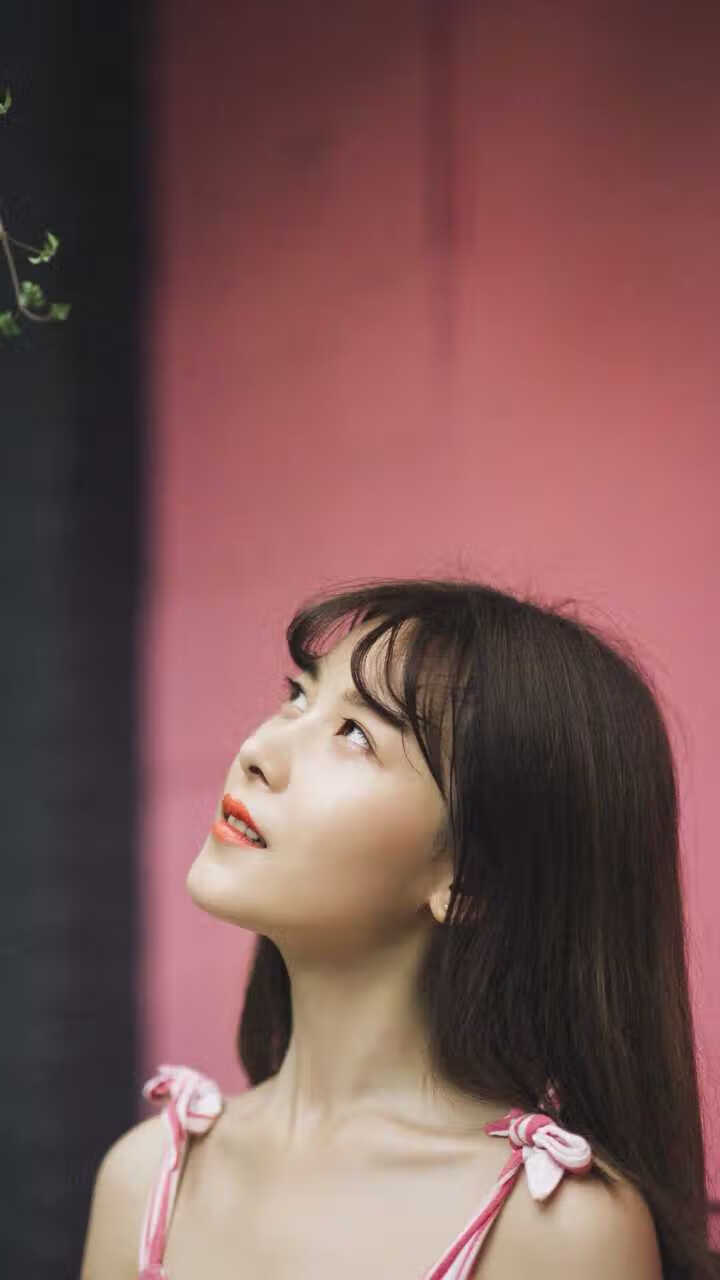 《伦纳德表现出色,带领球队拼搏至最后一刻》,伦纳德霸气