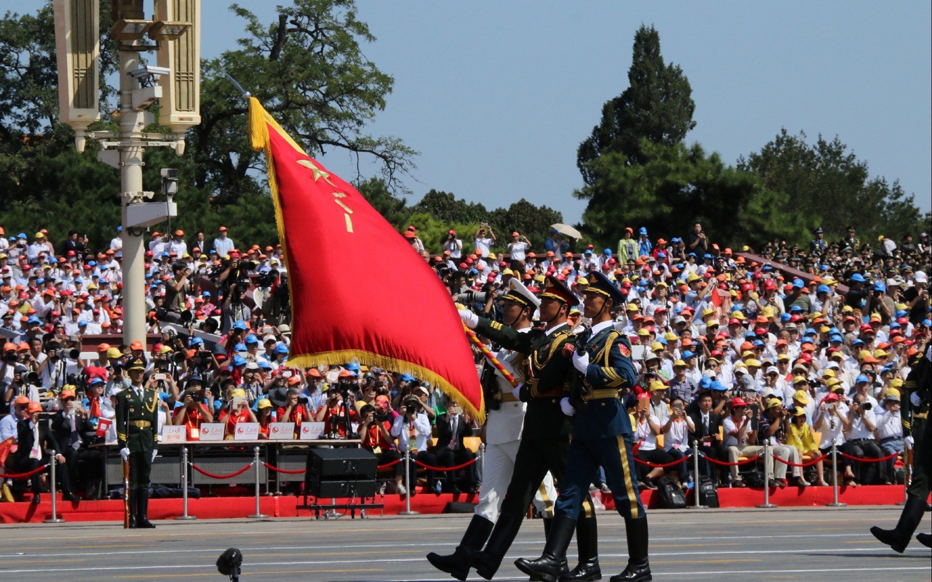 意甲赛场上出现了一次技惊四座的进球，意甲进球集锦