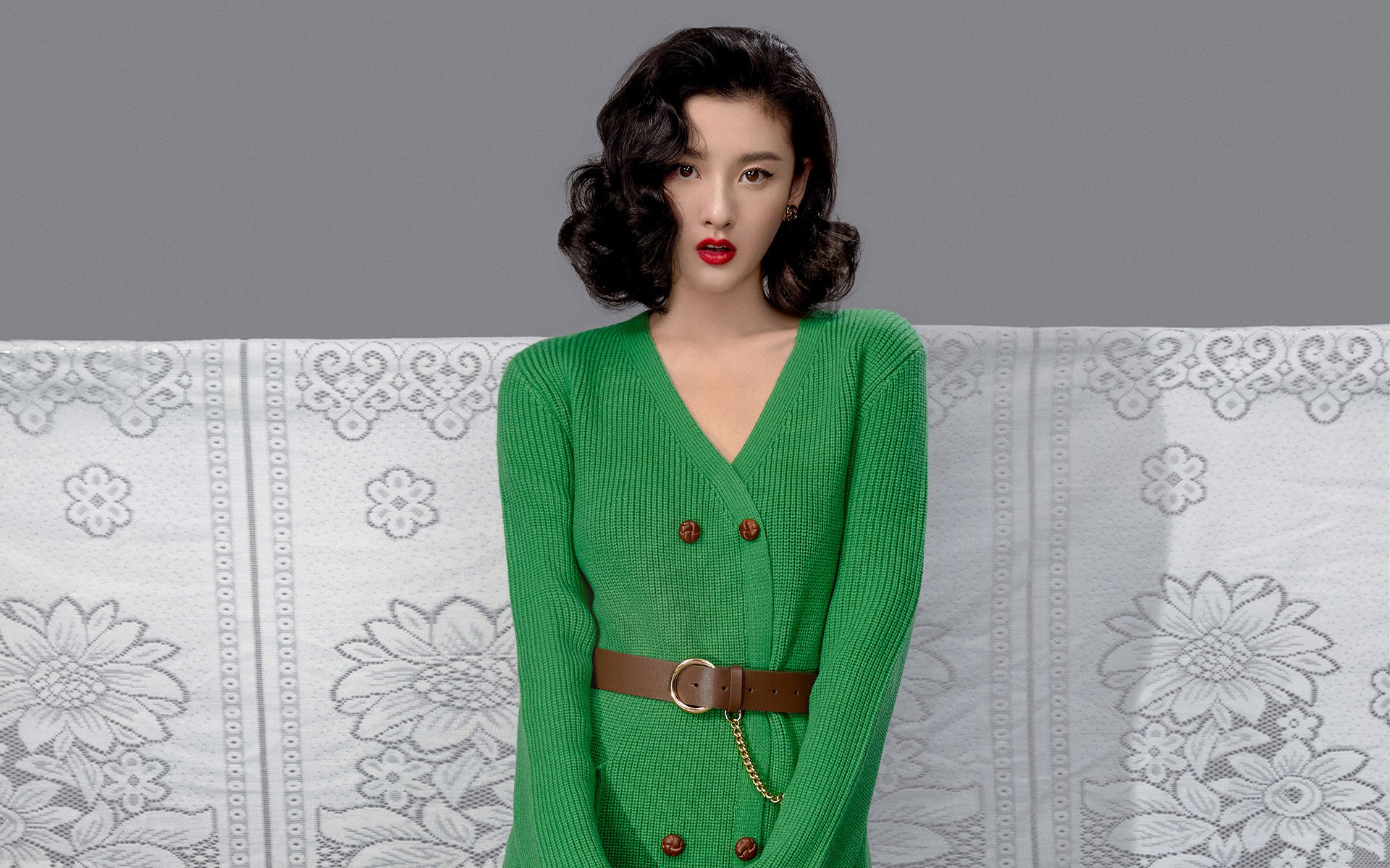 足球青年联赛引入防摔装备保障安全，青年足球队