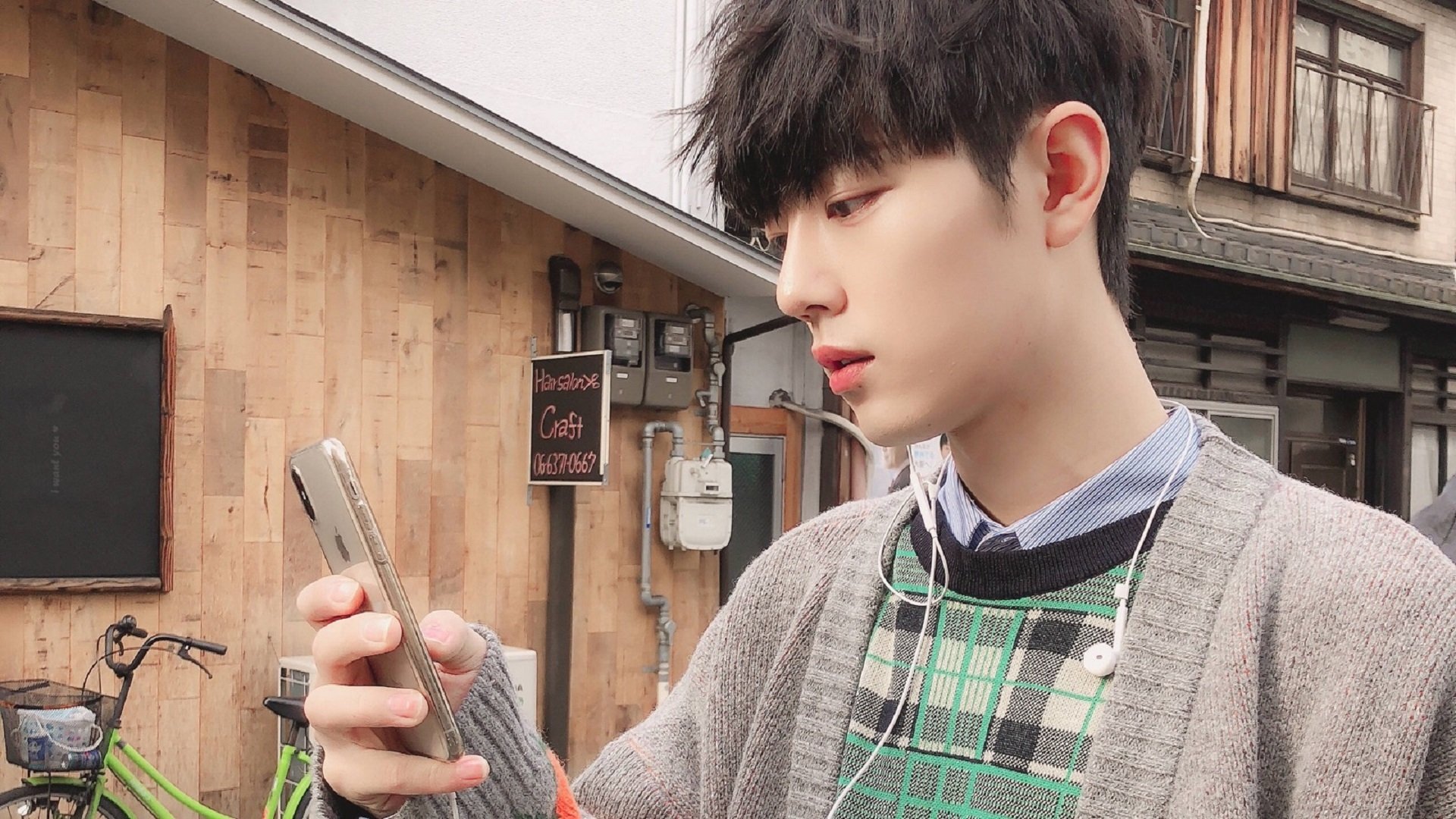 职业联赛关注运动员职业规划助力退役后转型发展,职业运动员退役年龄